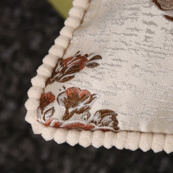 Gối sofa gấm thêu